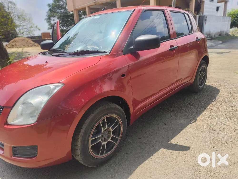 Maruti Suzuki Swift 2010 Lxi