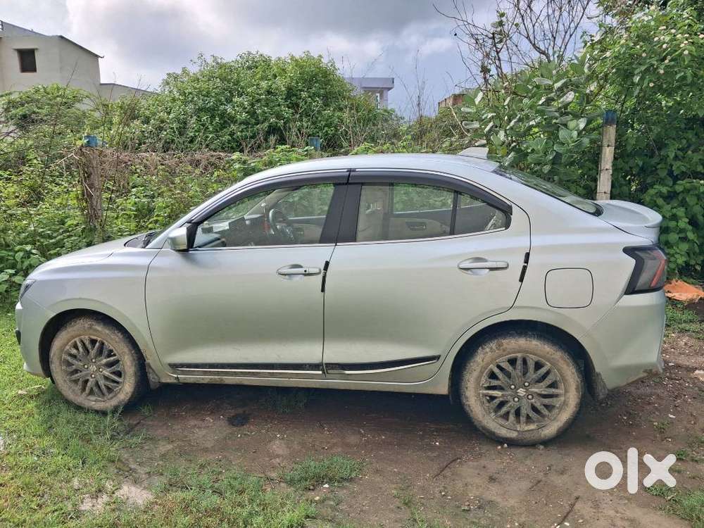 Maruti Suzuki Dzire 2025 Petrol 11800 Km Driven