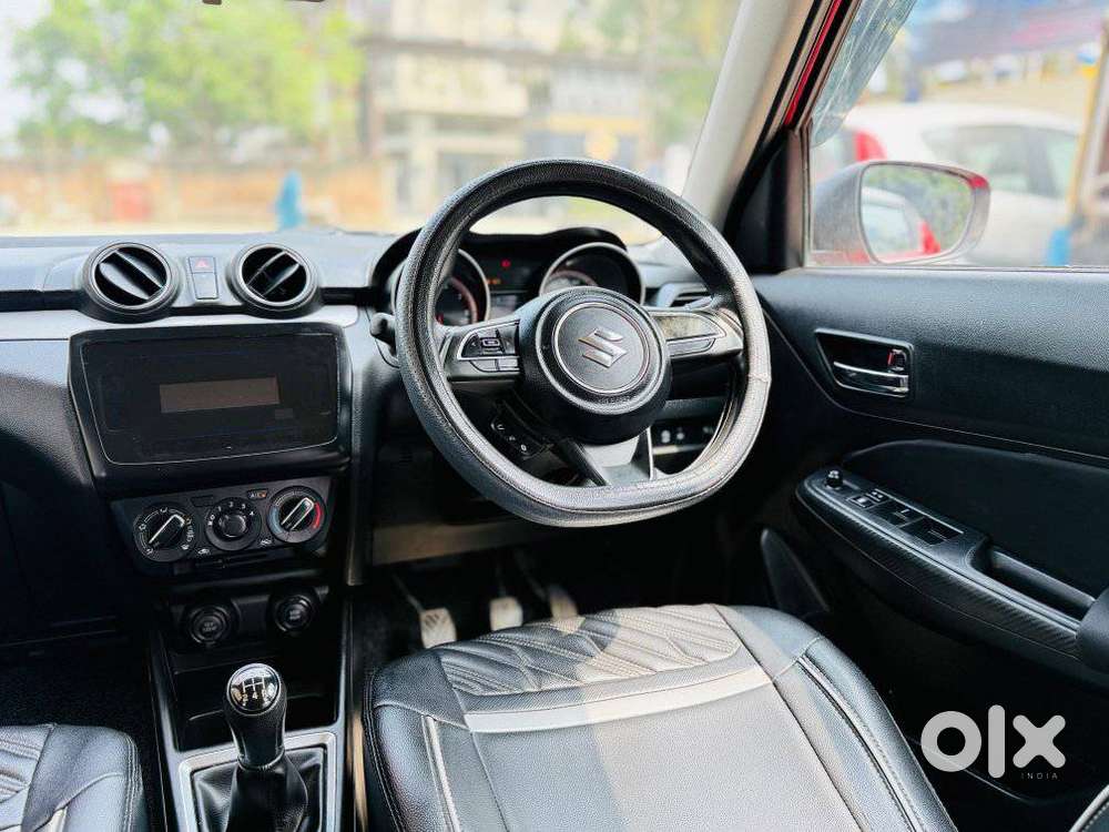 Maruti Suzuki Swift 1.2 Vxi (o), 2022, Petrol