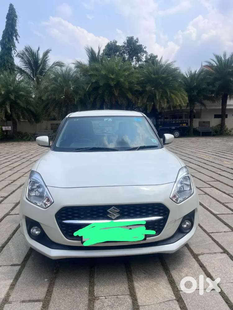 Swift Automatic White 2023 Car For Sale