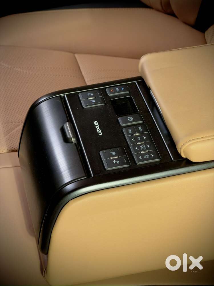 Lexus Es 300h Luxury, 2022, Petrol