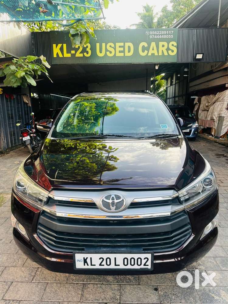 Toyota Innova Crysta 2.4 V 7 Str, 2017, Diesel