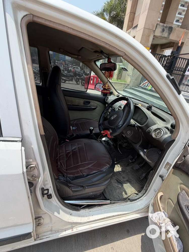 Hyundai 2013 Petrol Car
