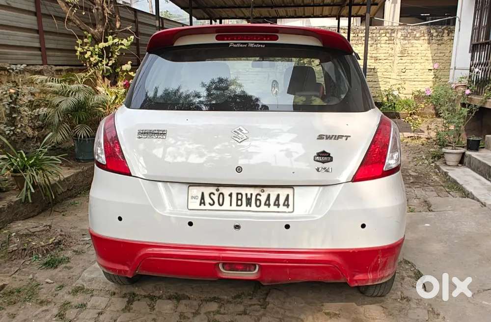 Maruti Suzuki Swift Vxi