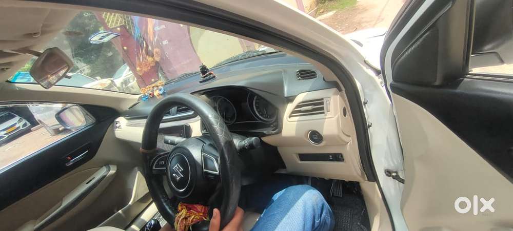 Maruti Suzuki Dzire 1.2 Zxi, 2023, Petrol
