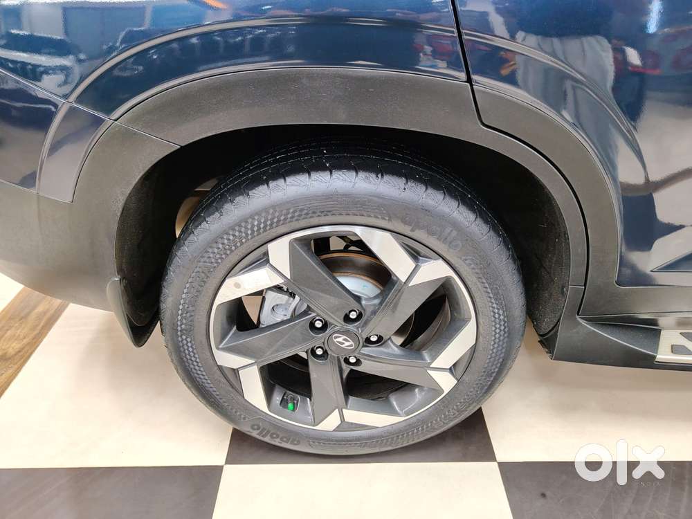 Hyundai Alcazar 1.5 Tdct Signature (o) 7s Petrol, 2023, Petrol