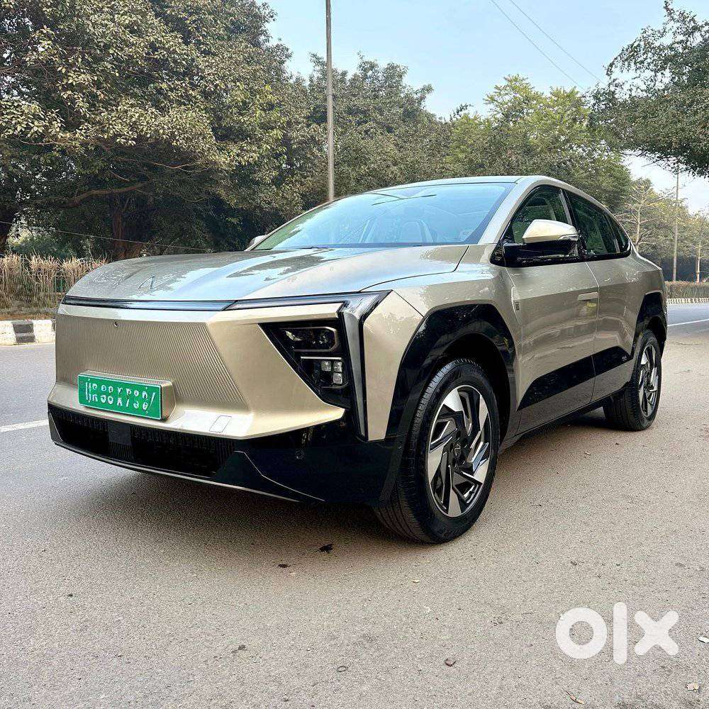 Mahindra Xev 9e Pack Three (top Model), 2025, Electric