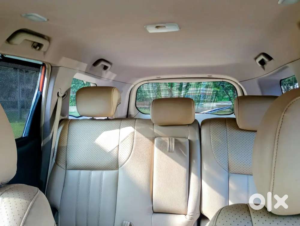 Mahindra Xuv500 At W6 Diesel 2017 In Excellent Condition