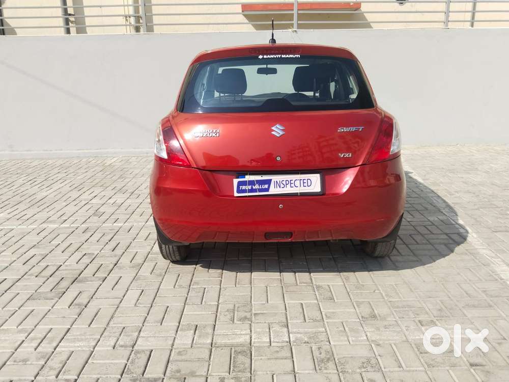 Maruti Suzuki Swift Vxi + Manual, 2013, Petrol