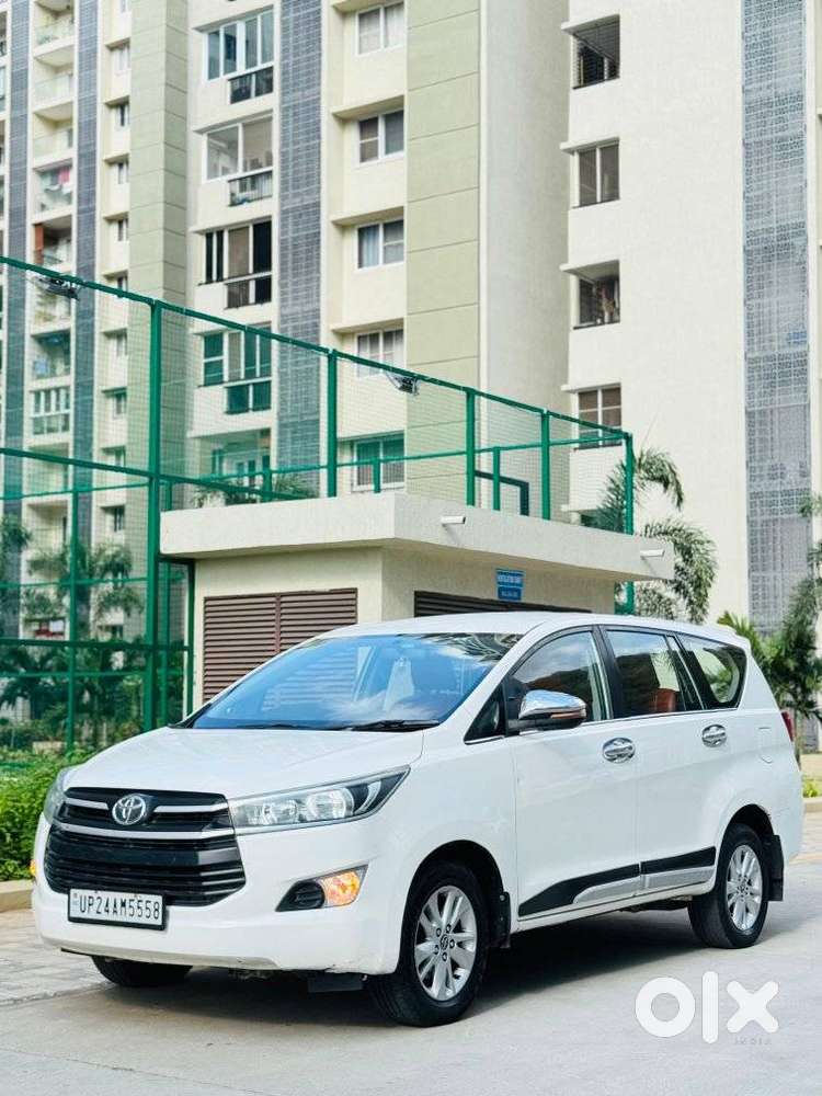 Toyota Innova Crysta 2.4 G Plus Mt 8s, 2019, Diesel