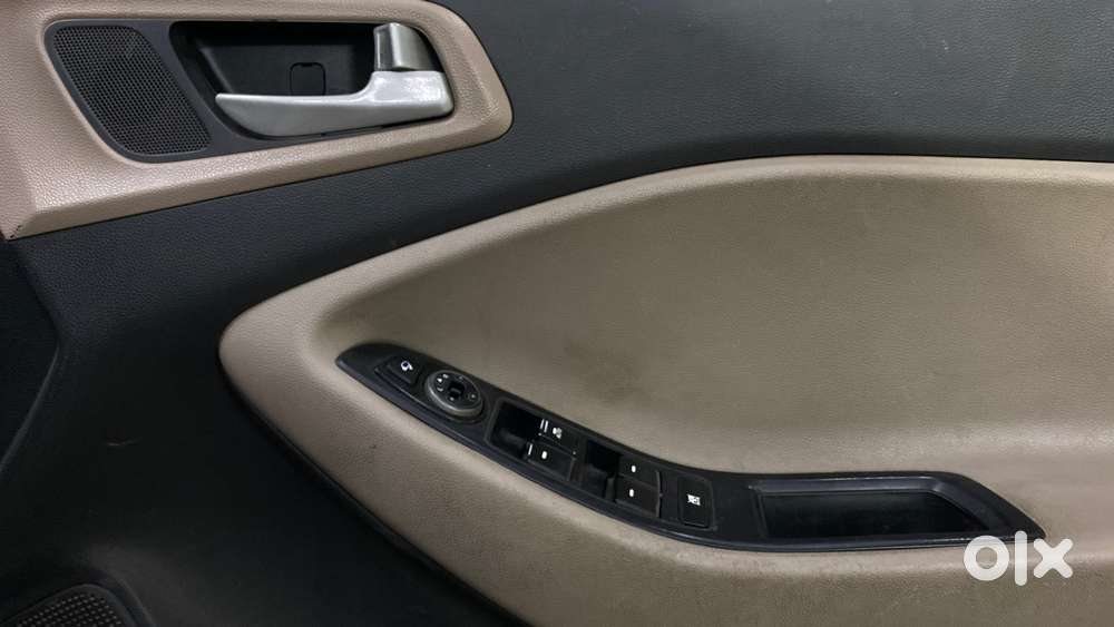 Hyundai Elite I20 Asta 1.2 (o), 2018, Cng & Hybrids