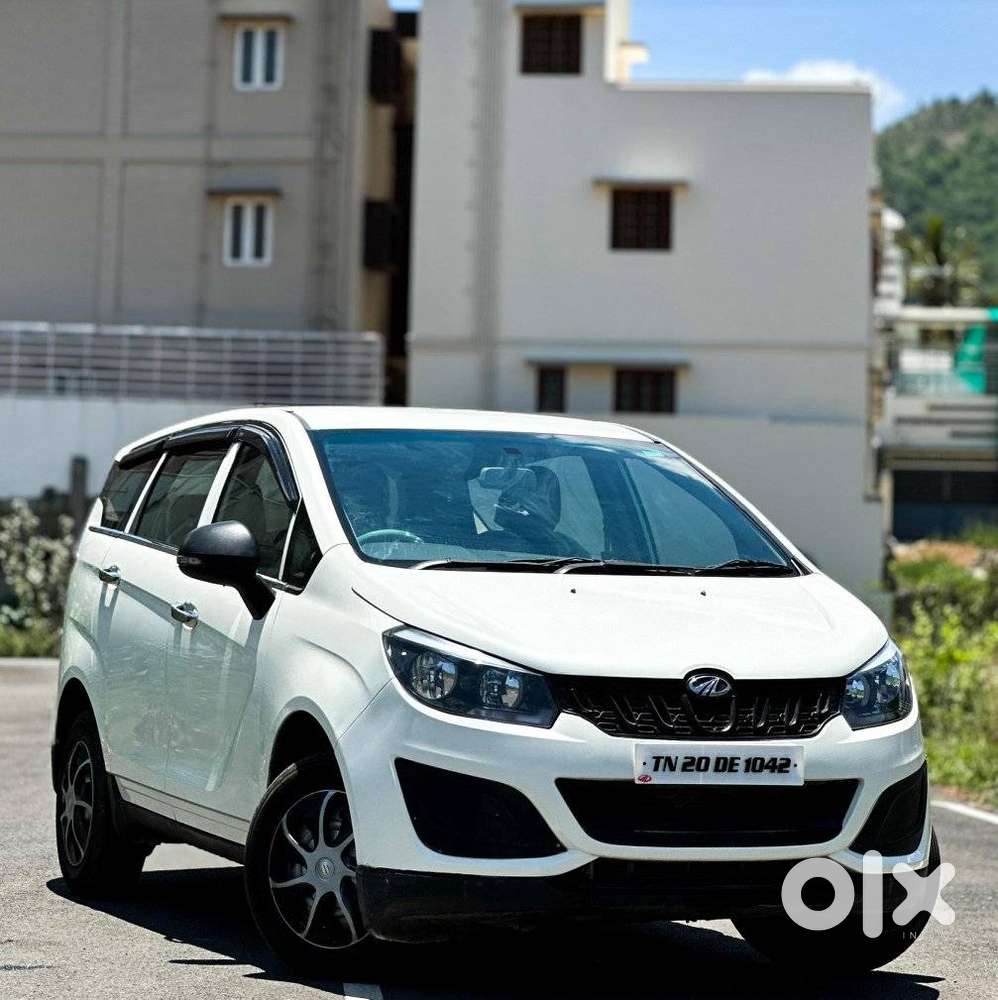 Mahindra Marazzo M2 8str, 2022, Diesel