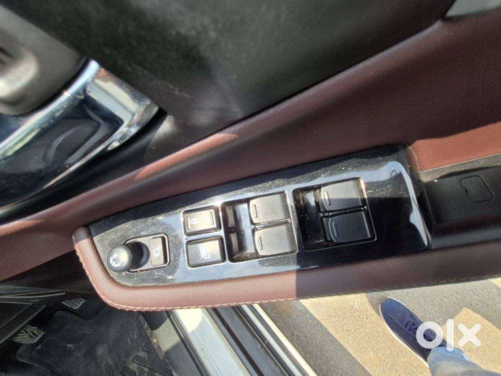 Maruti Suzuki Grand Vitara 1.5 Alpha Smart Hybrid, 2025, Petrol