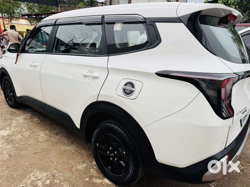 Kia Carens Clavis Hte, 2026, Petrol