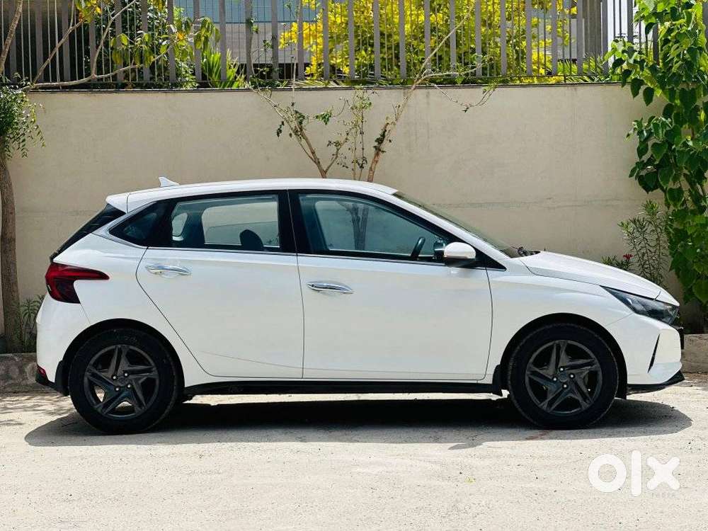 Hyundai I20 Sportz 1.2 Mt, 2023, Petrol