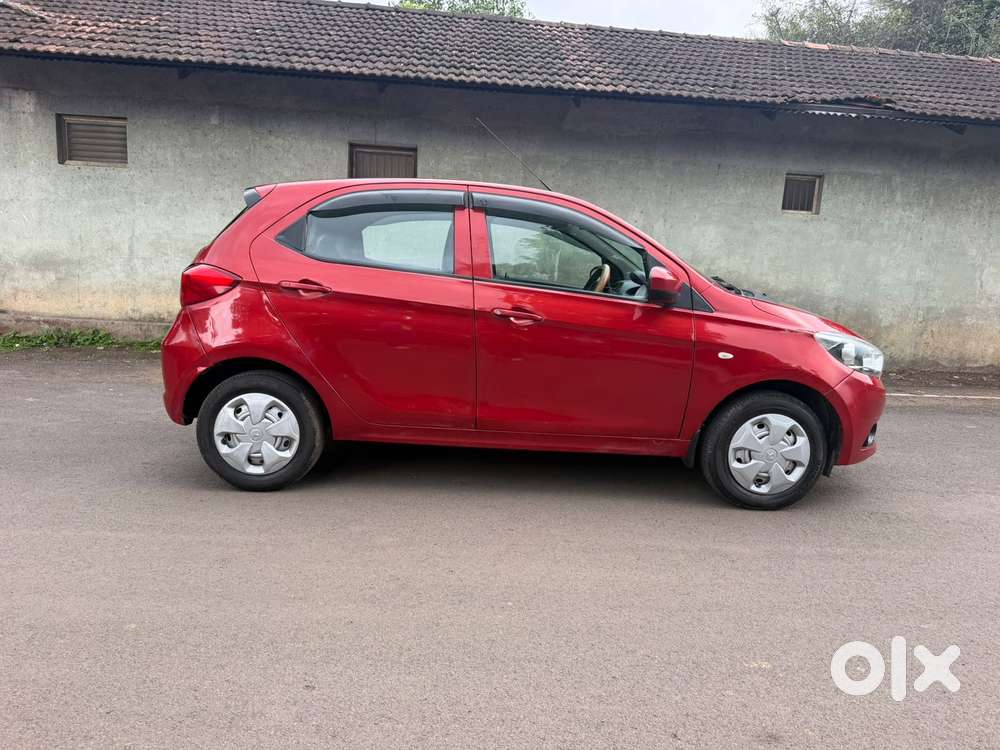 Tata Tiago 1.2 Revotron Xta, 2017, Petrol