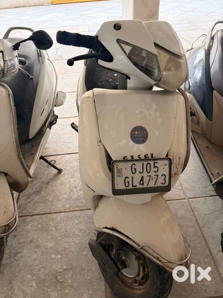 Honda activa 2010 model Scooters 1823117330