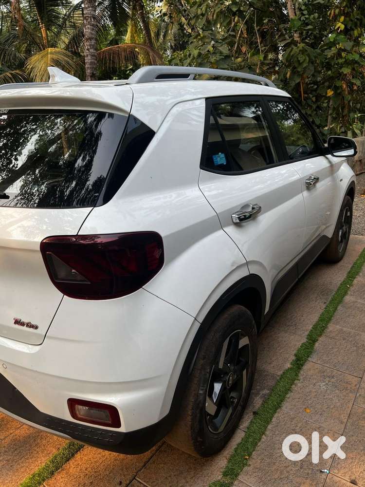 Hyundai Venue Petrol 2020