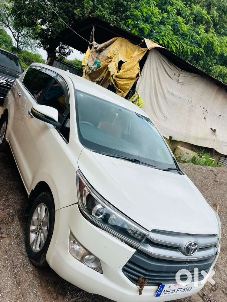 Toyota Innova Crysta 2017
