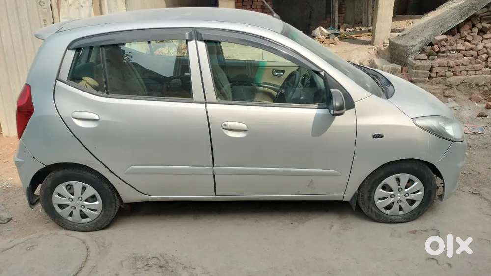 Hyundai I10 Sportz 2012
