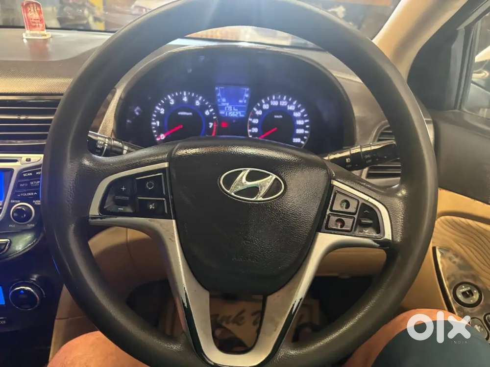 Hyundai Verna Fluidic 2012 Petrol Manual