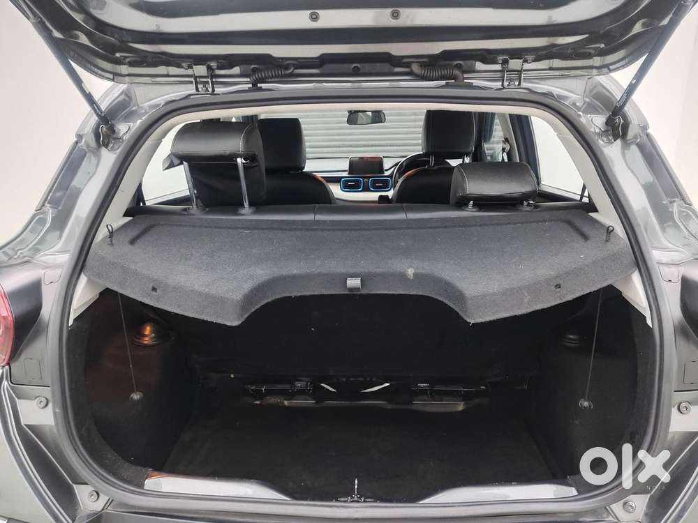 Tata Punch 1.2 Revotron Creative Amt Dual Tone, 2024, Petrol