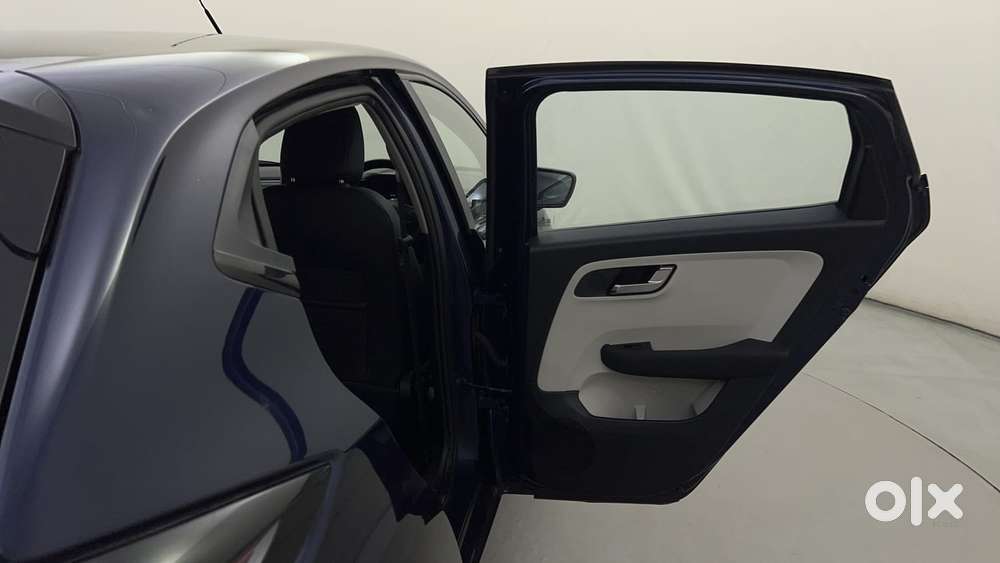 Tata Altroz 1.5 Xz Plus Diesel, 2022, Diesel