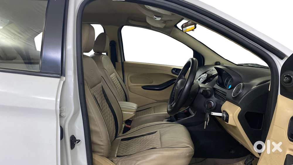 Ford Figo Aspire Titanium, 2016, Petrol