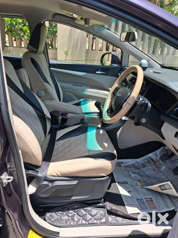 Mahindra Marazzo M6 8str, 2020, Diesel