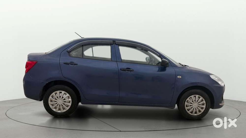 Maruti Suzuki Swift Dzire 1.2 Lxi Bsiv, 2017, Petrol