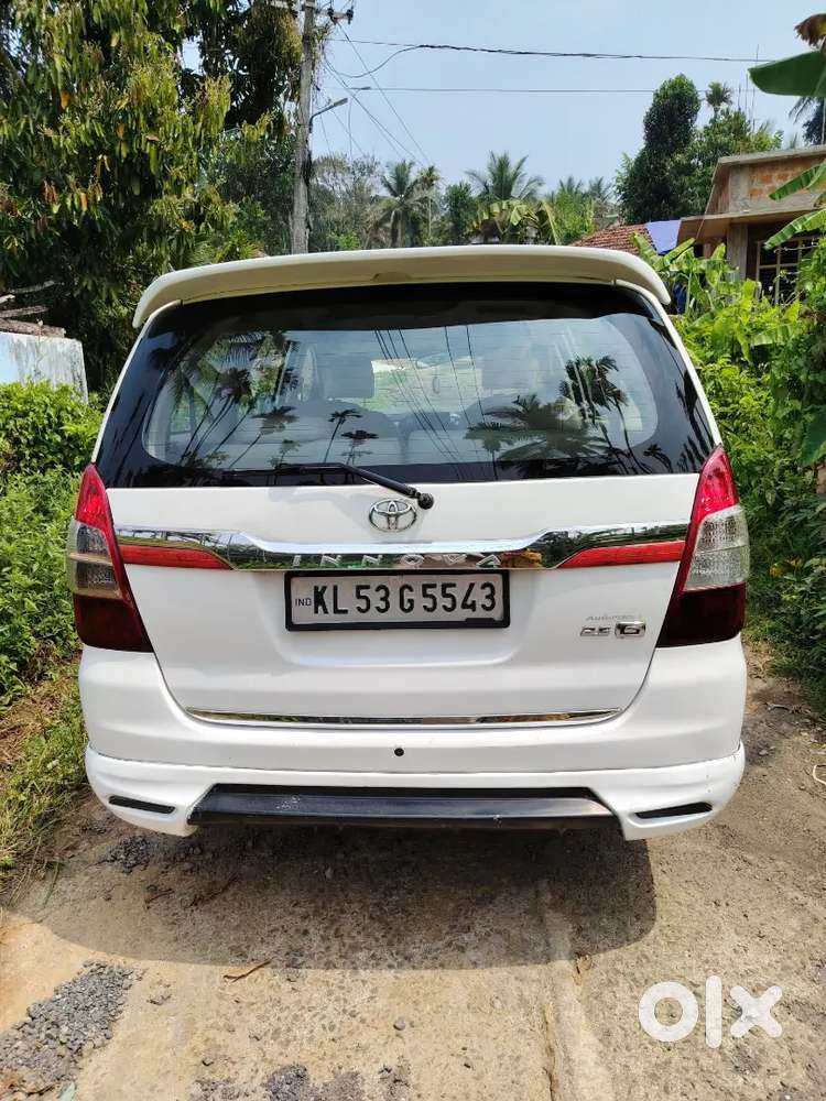 Toyota Innova 2012 Diesel 198000 Km Driven Good Condition Reregisterd
