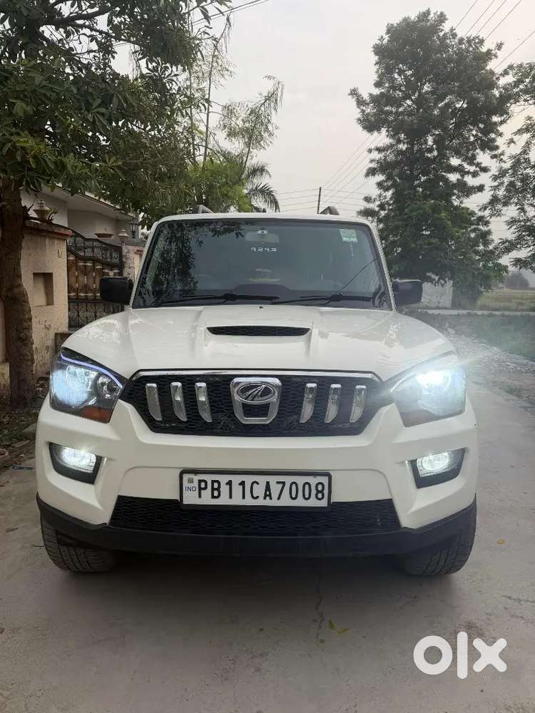 Mahindra Scorpio 2016 Diesel 96000 Km Driven Full Modified Sikand Car