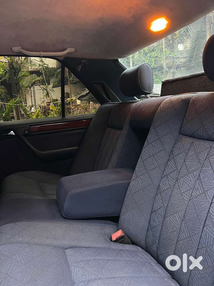 Mercedes-benz W124 1997 Year