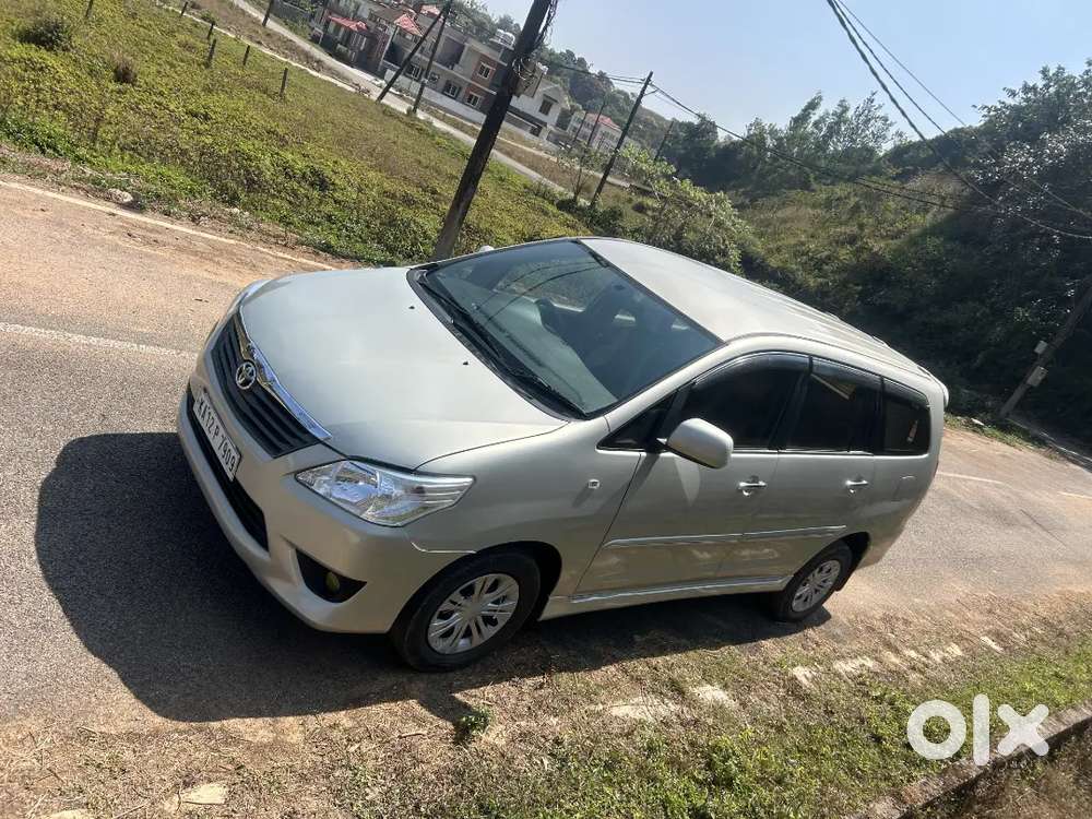 Toyota Innova 2013 Diesel Well Maintained