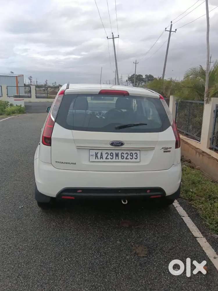 Ford Figo Diesel Lxi 2011   Very Well Mentained Car