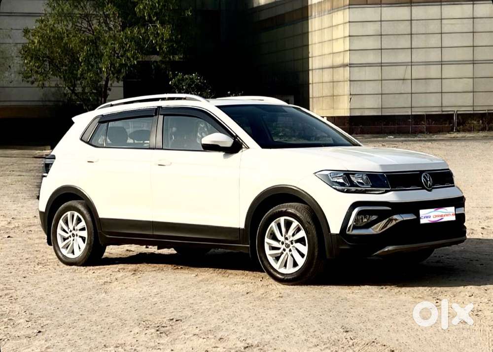 Volkswagen Taigun 1.0 Tsi Highline At, 2022, Petrol
