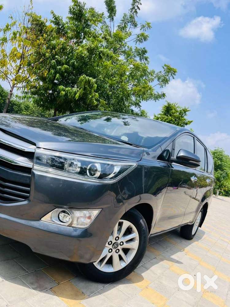 Toyota Innova Crysta 2.4 V 8 Str, 2019, Diesel