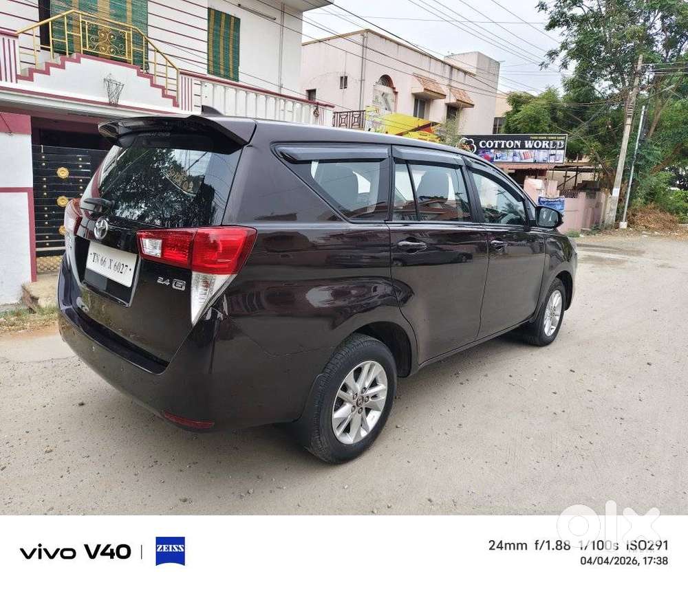 Toyota Innova Crysta 2.4 G Mt, 2018, Diesel