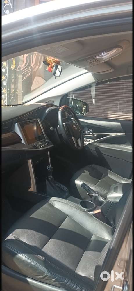 2017 Toyota Innova Crysta