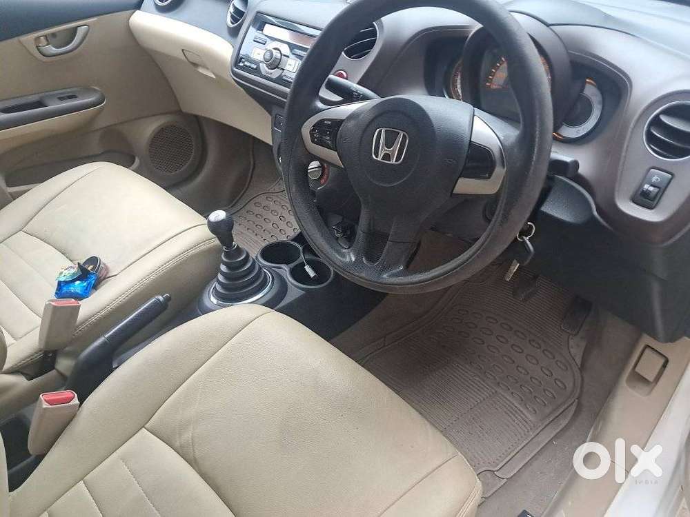 Honda Brio Vx, 2014, Petrol