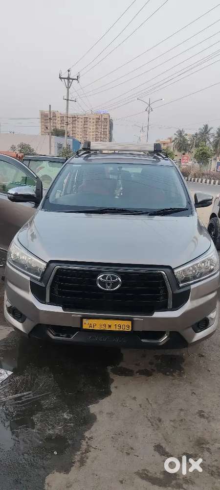 Toyota Innova Crysta 2019