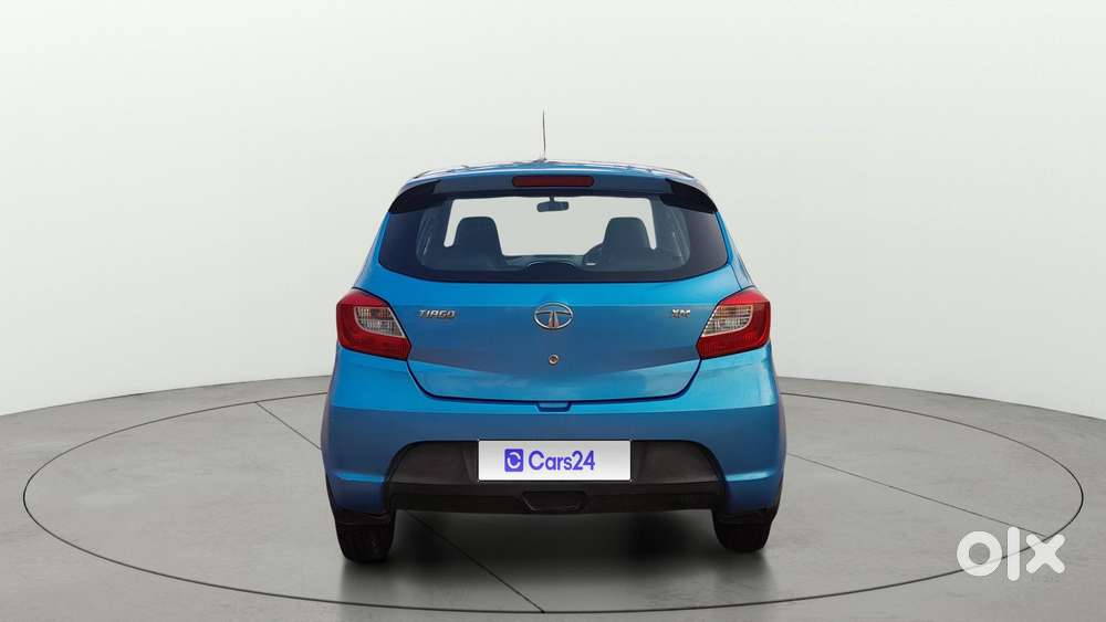 Tata Tiago 1.2 Revotron Xm, 2016, Petrol