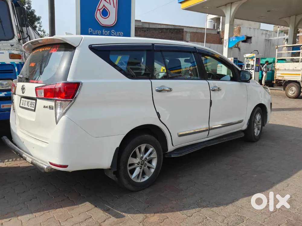 Toyota Innova Crysta Diesel 2017