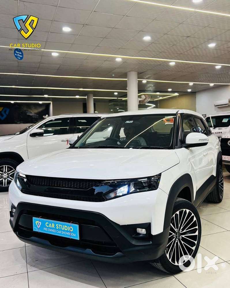 Maruti Suzuki Brezza 1.5 Vxi Smart Hybrid, 2025, Petrol