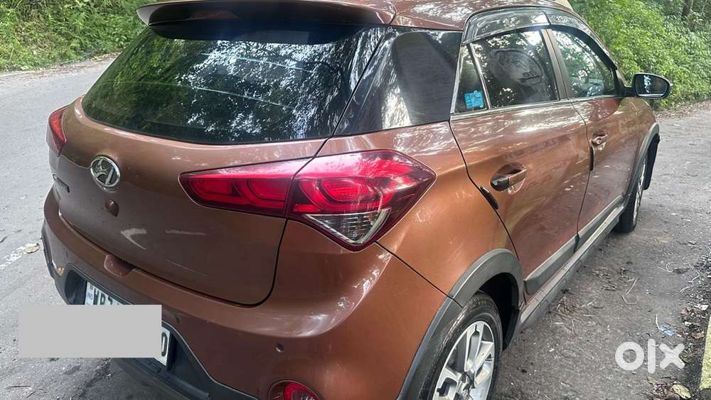 Hyundai I20 Active 2016 Petrol Well Maintained