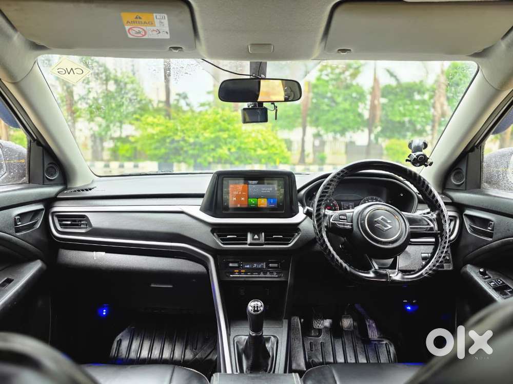 Maruti Suzuki Brezza 1.5 Vxi Cng, 2023, Cng & Hybrids