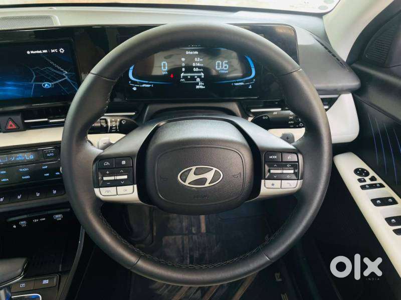 Hyundai Verna 1.5 Sx (o) Vtvt, 2023, Petrol