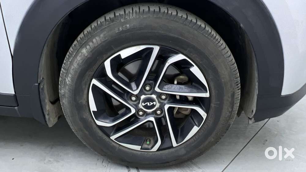 Kia Carens 1.5 Luxury Plus Diesel At 7 Str, 2022, Diesel