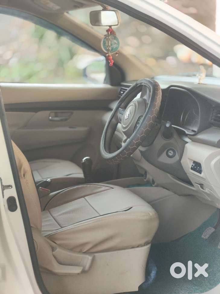 Maruti Suzuki Ertiga Vxi Cng, 2022, Cng & Hybrids