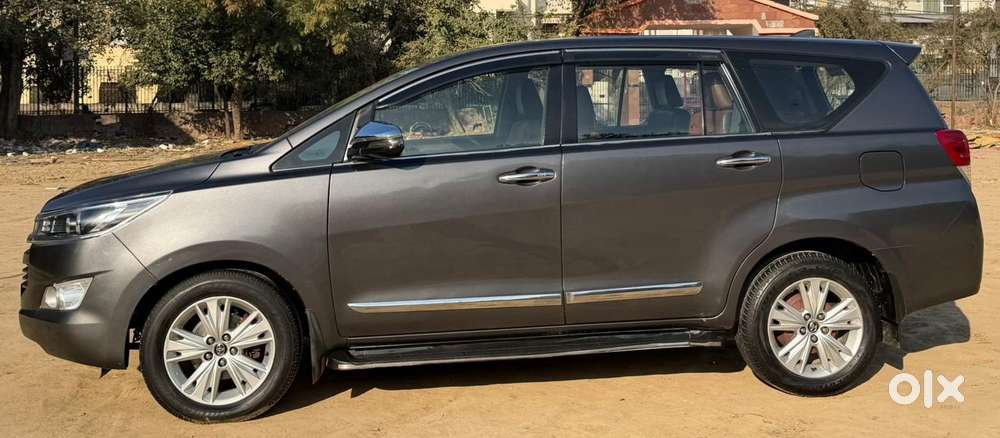 Toyota Innova Crysta 2.8z Automatic, 2018, Diesel